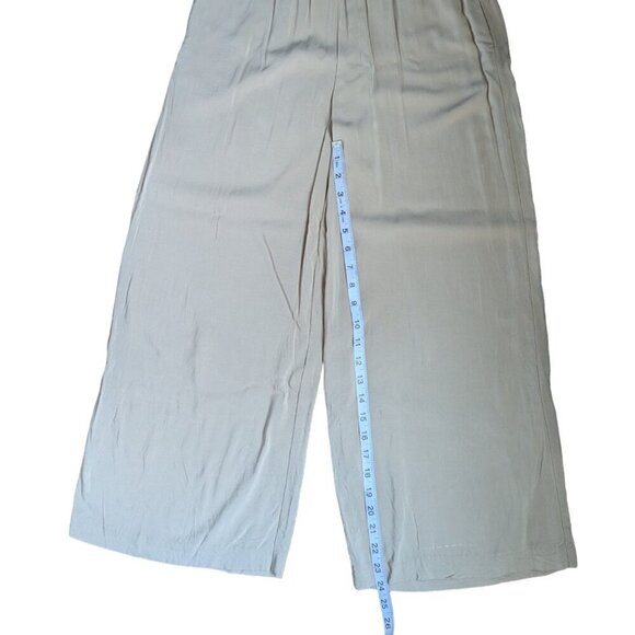 H&M Beige  Wide Leg Flowy Plants with Side Pockets Women Size Small - Picture 6 of 6